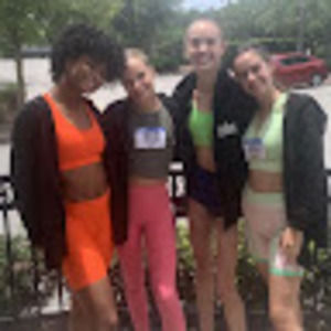 Meet your Posher, Dancers